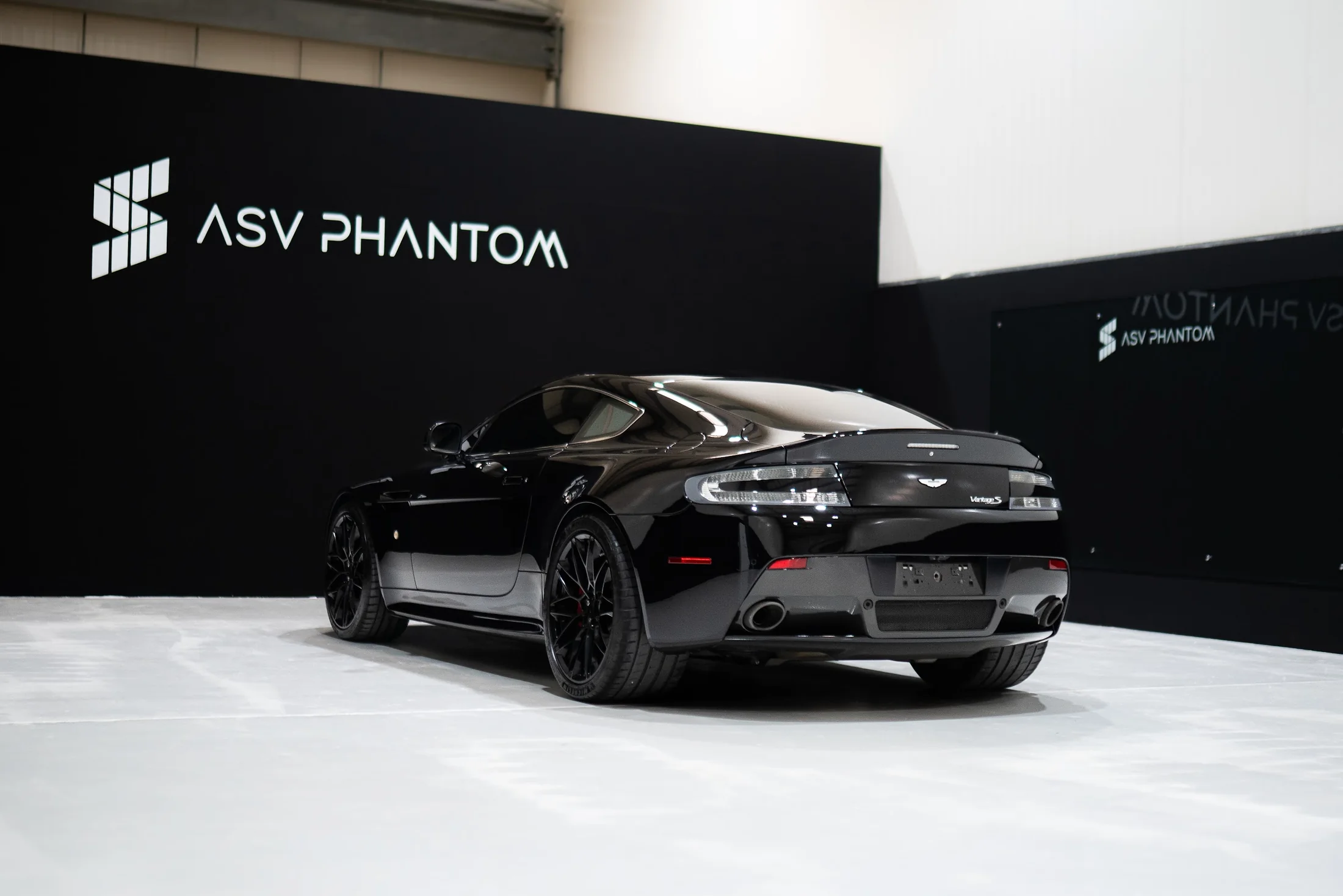 ASV Phantom aston rear studio