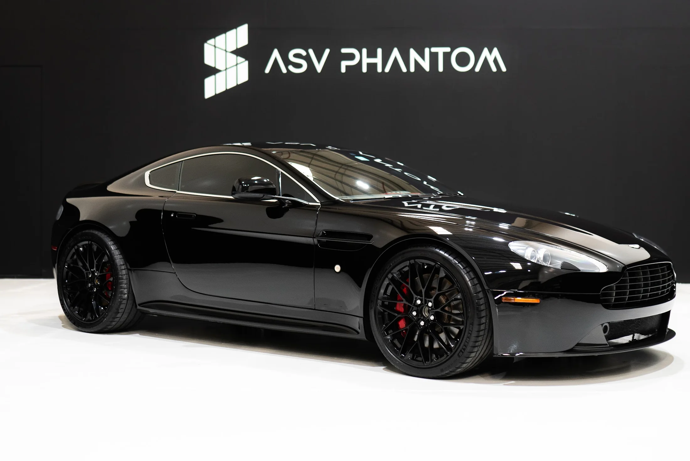 ASV Phantom aston side studio